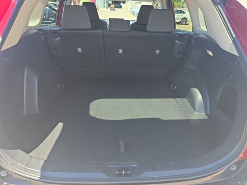 Used 2022 Toyota RAV4 XLE w/ XLE Grade Weather Package AWD/4WD image 34