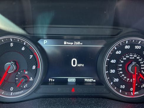 Used 2021 Genesis G70 2.0T w/ Elite Package image 11