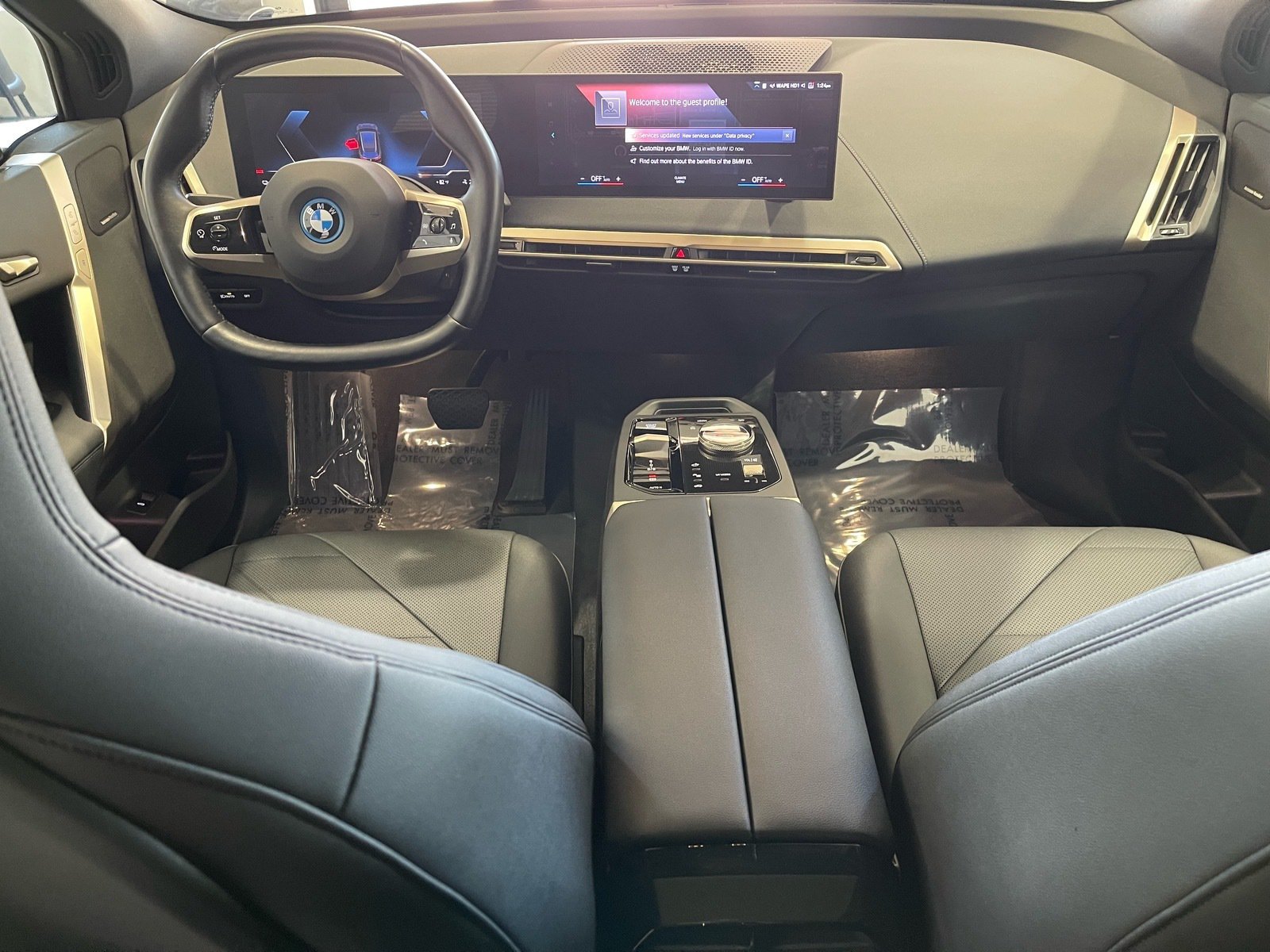 Used 2022 BMW iX xDrive50 w/ Premium Package AWD/4WD image 30