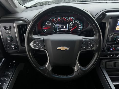 Used 2018 Chevrolet Silverado 3500 LTZ image 27