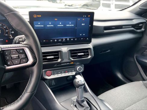 Used 2025 Ford Mustang Coupe RWD image 7