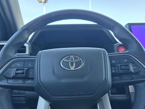 Certified 2025 Toyota Tacoma TRD Sport RWD image 26