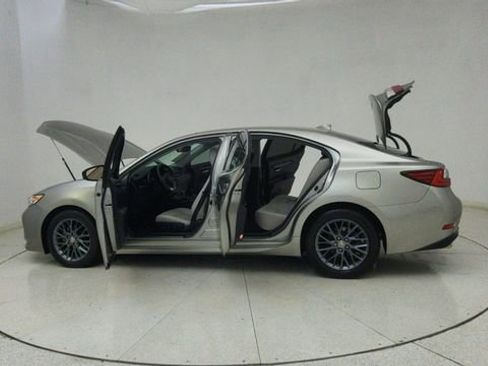 Used 2018 Lexus ES 350 w/ Premier Package image 70