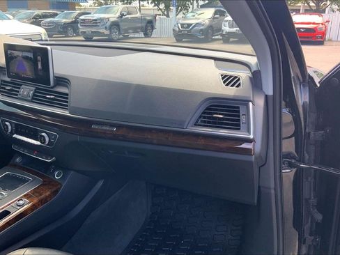 Used 2018 Audi Q5 2.0T Premium Plus w/ Premium Plus Package AWD/4WD image 13