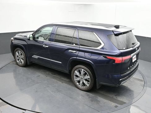 Used 2024 Toyota Sequoia Capstone AWD/4WD image 19