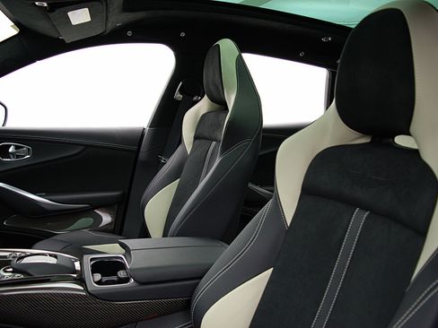 Used 2023 Aston Martin DBX 707 image 40