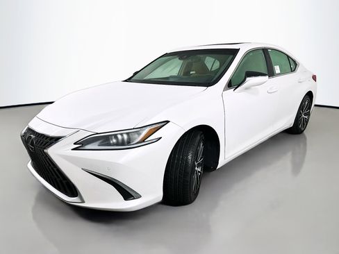New 2025 Lexus ES 350 w/ Premium Package image 3