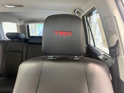 Certified 2022 Toyota 4Runner TRD Off-Road Premium AWD/4WD image 22