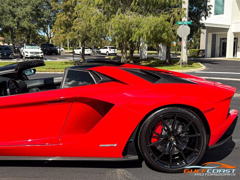 Used 2019 Lamborghini Aventador S AWD/4WD image 46
