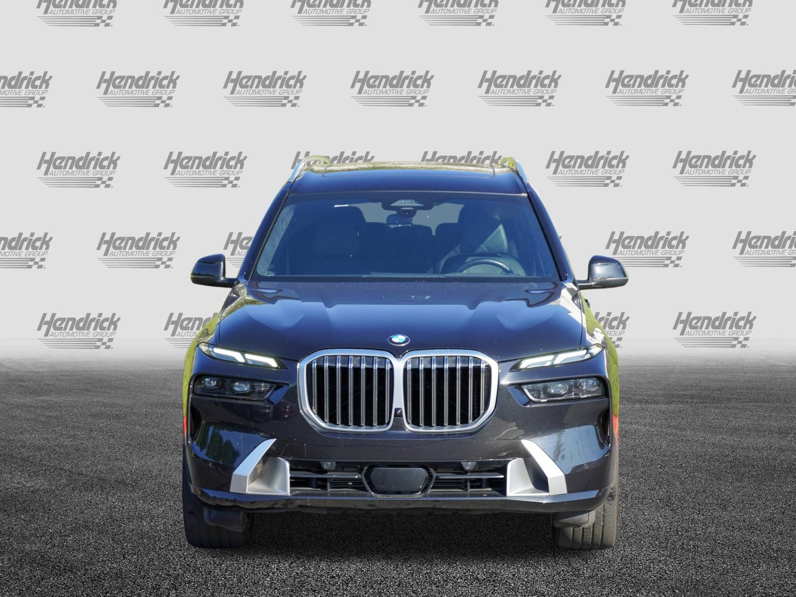 Certified 2024 BMW X7 xDrive40i w/ Parking Assistance Package AWD/4WD image 3