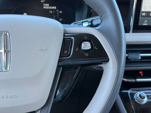 Used 2022 Lincoln Corsair Reserve w/ Equipment Group 201A image 20