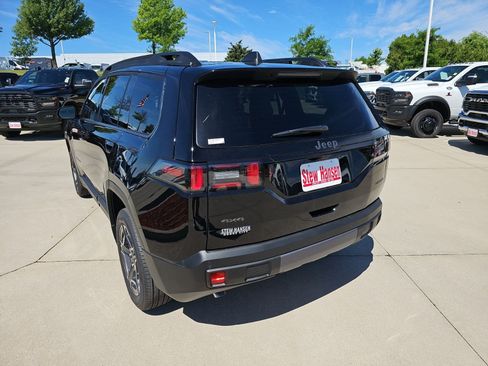 New 2026 Jeep Cherokee Limited AWD/4WD image 3