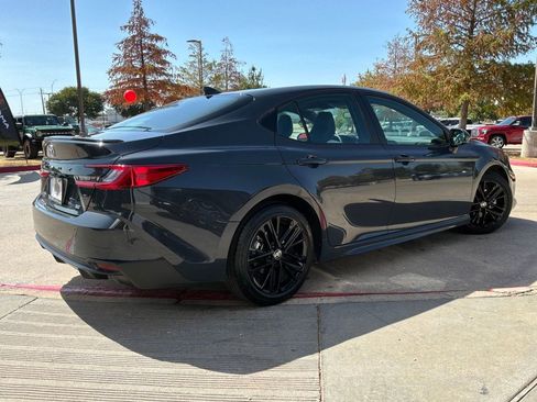 Used 2026 Toyota Camry SE FWD image 6