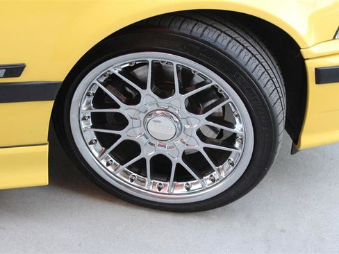 Used 1995 BMW M3 Coupe RWD image 36