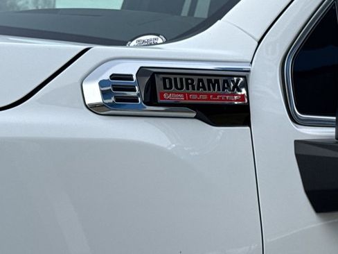 New 2026 GMC Sierra 3500 Denali w/ Denali Reserve Package image 17