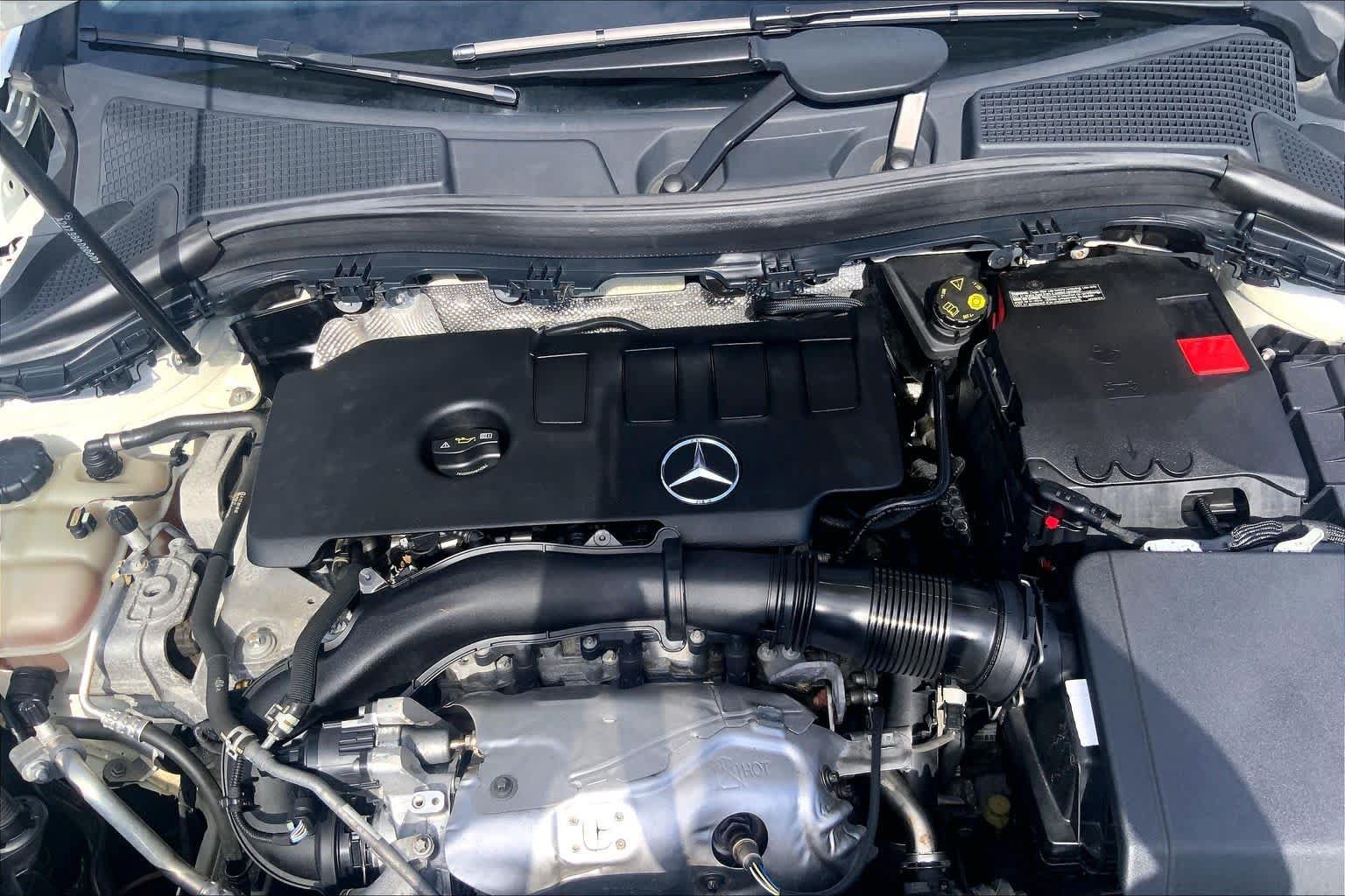Used 2021 Mercedes-Benz GLA 250 4MATIC image 29