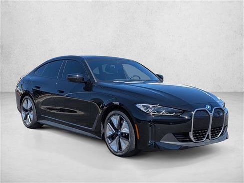 Used 2023 BMW i4 eDrive35 w/ Premium Package RWD image 3