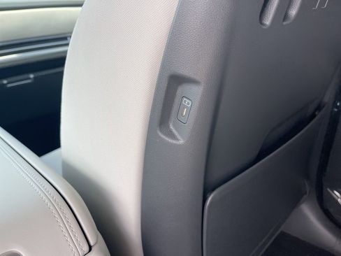 New 2026 Hyundai Santa Fe SE FWD image 16