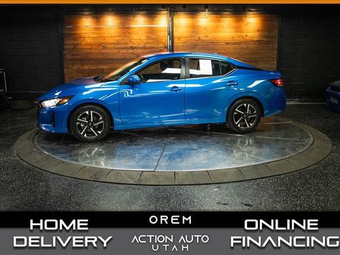 Used 2025 Nissan Sentra SV FWD image 1