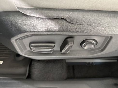 Used 2024 Toyota Tundra Limited image 19