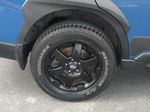Used 2022 Subaru Outback Wilderness w/ Wilderness Package AWD/4WD image 13