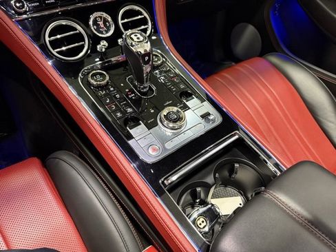Used 2020 Bentley Continental GT image 37
