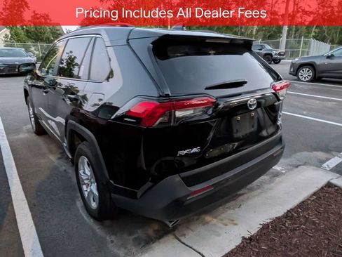 Certified 2021 Toyota RAV4 XLE w/ Convenience Package AWD/4WD image 5