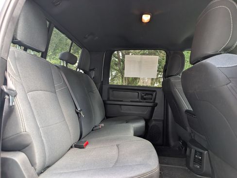 Used 2024 RAM 2500 Tradesman w/ Chrome Appearance Group AWD/4WD image 22