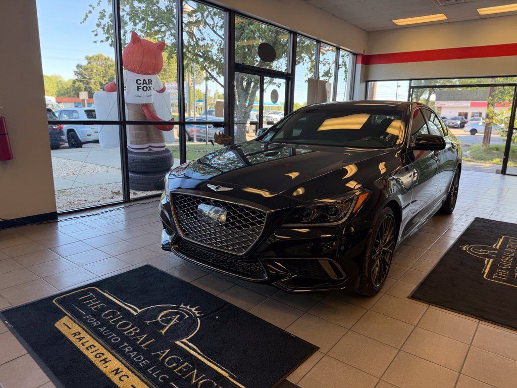 Used 2018 Genesis G80 3.3T Sport RWD image 1