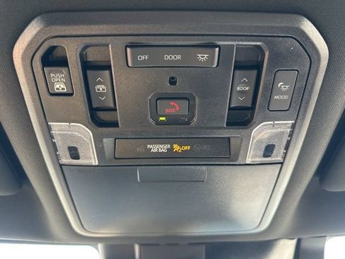 New 2026 Toyota Tundra Platinum AWD/4WD image 15