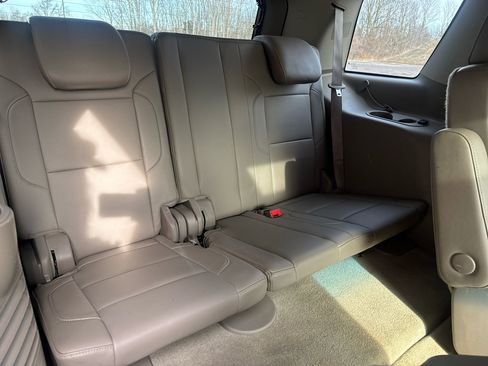 Used 2015 Chevrolet Tahoe LT image 31