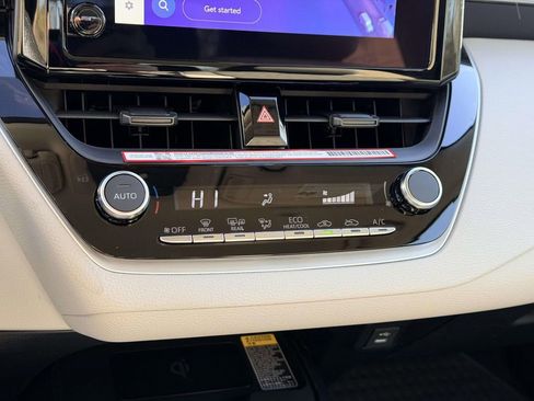 Used 2026 Toyota Corolla LE image 5