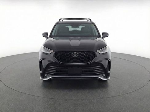 Used 2023 Toyota Highlander XSE image 40