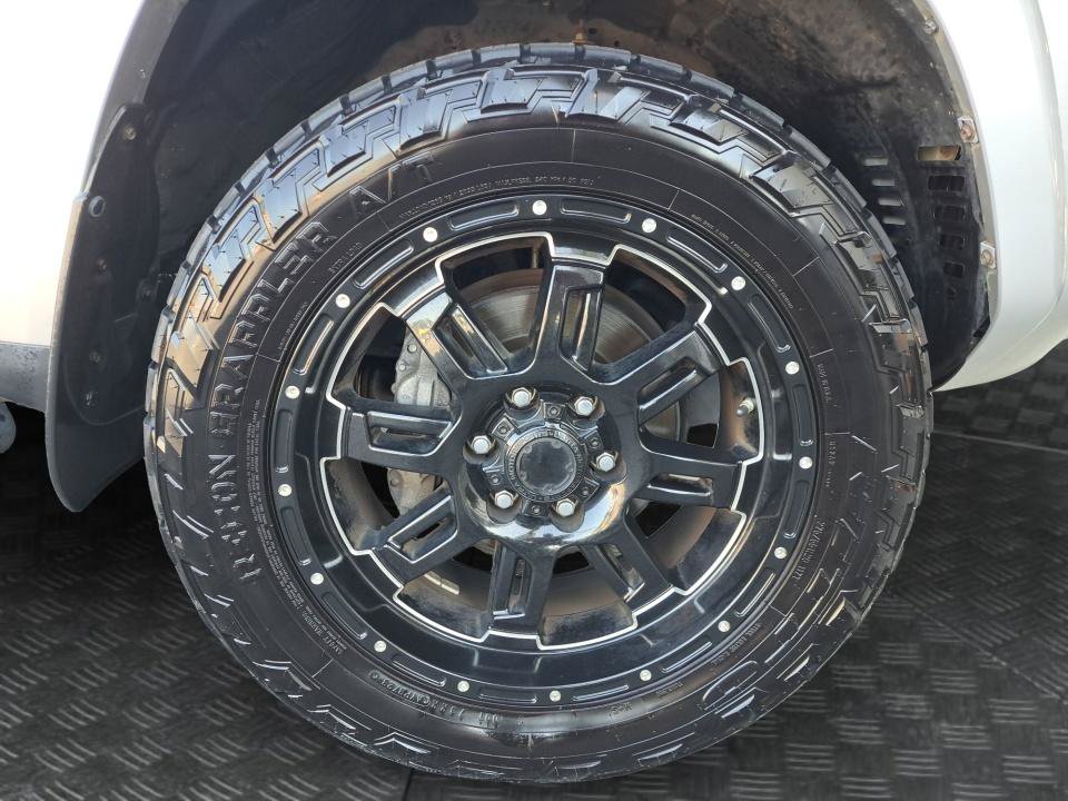 Used 2019 Toyota 4Runner SR5 Premium AWD/4WD image 20