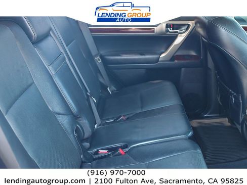 Used 2018 Lexus GX 460 Premium w/ Premium Package image 15