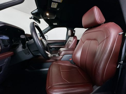 Used 2024 Ford Expedition Max Limited image 13