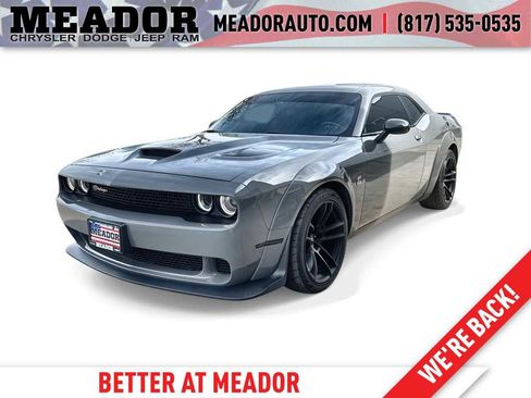 Used 2023 Dodge Challenger R/T Scat Pack image 1