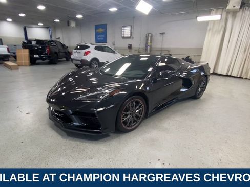 Used 2024 Chevrolet Corvette Stingray Preferred Conv w/ Z51 Performance Package RWD image 5
