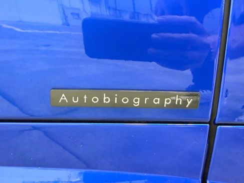 Used 2025 Land Rover Range Rover Sport Autobiography AWD/4WD image 27