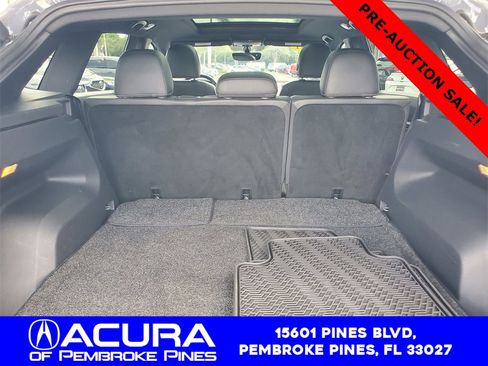 Used 2021 Volkswagen Atlas Cross Sport SE w/ Panoramic Sunroof Package image 8