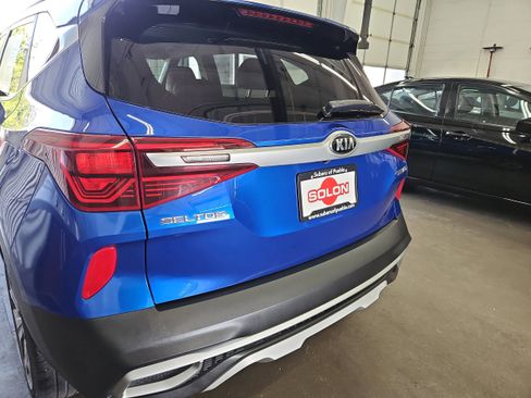 Used 2021 Kia Seltos SX AWD/4WD image 27