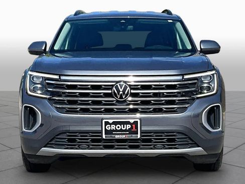 Used 2024 Volkswagen Atlas SE FWD image 4