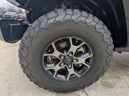 Used 2018 Jeep Wrangler Unlimited Rubicon AWD/4WD image 47