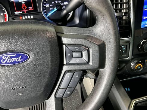Used 2022 Ford F250 XLT w/ XLT Premium Package AWD/4WD image 15