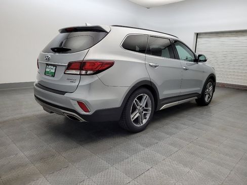 Used 2017 Hyundai Santa Fe Limited w/ Cargo Package image 9