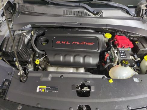 Used 2021 Jeep Compass Latitude AWD/4WD image 22