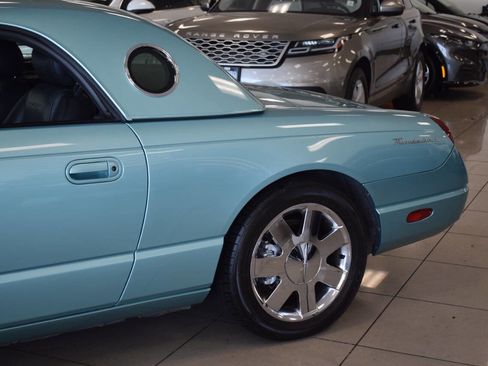 Used 2002 Ford Thunderbird Deluxe image 19