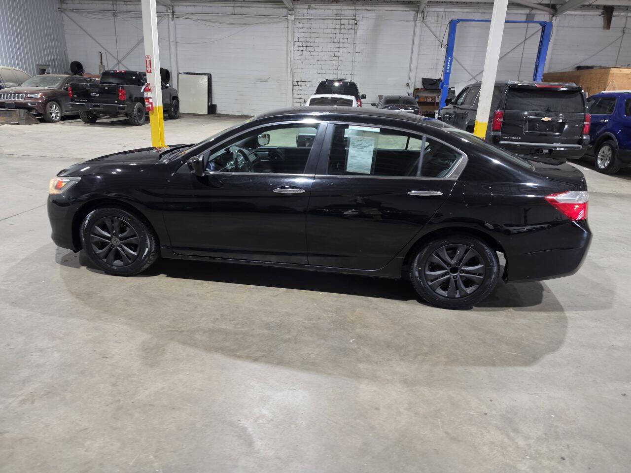 Used 2015 Honda Accord LX image 5