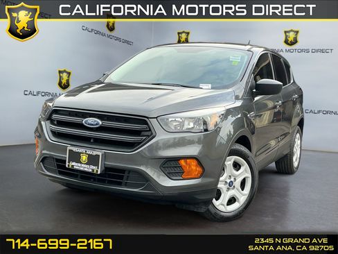 Used 2019 Ford Escape S image 1
