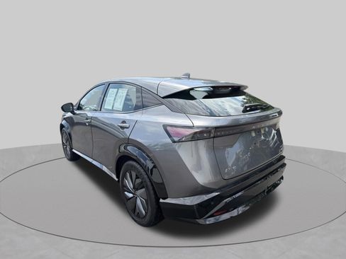 Used 2023 Nissan Ariya AWD image 5